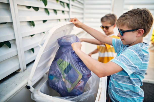 Best Local Junk Hauling  in Independence, KS