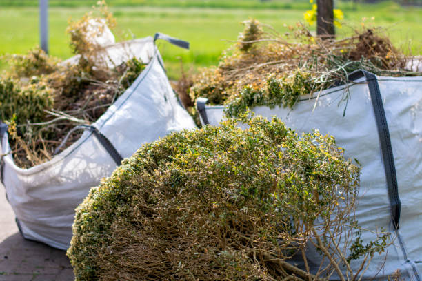 Best Garage Cleanout Services  in Independence, KS