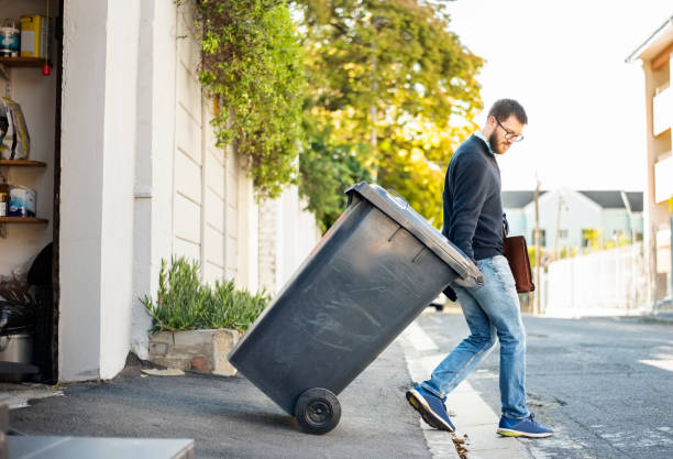 Best Yard Waste Removal  in Independence, KS